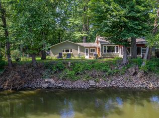 1403 Island Dr, Shelby, IN 46377
