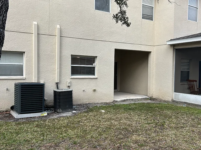 9909 Palermo Breeze Way — Photo 30