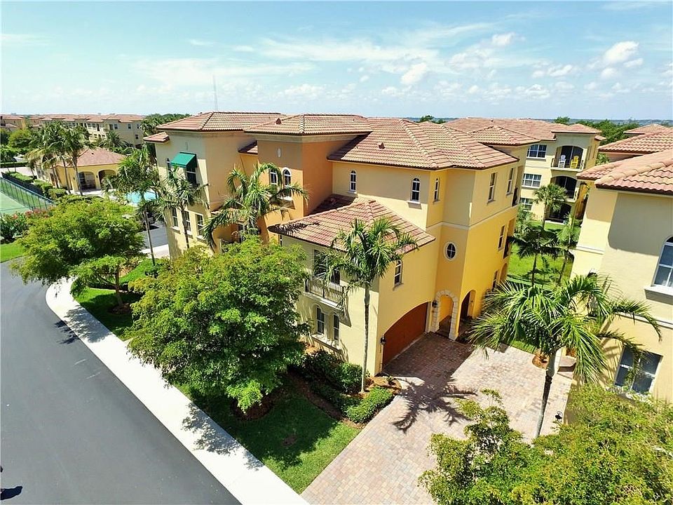1st image of 113 Ocean Bay Dr