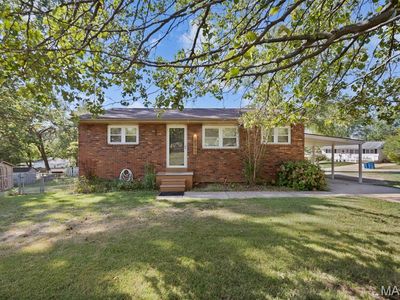 10360 Roscommon Dr, Saint Louis, MO, 63123