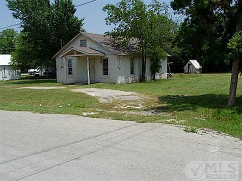 1st image of 309 N Arizona Dr