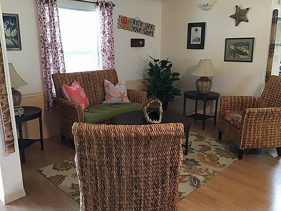 4th image of 2236 Las Fuentes Dr