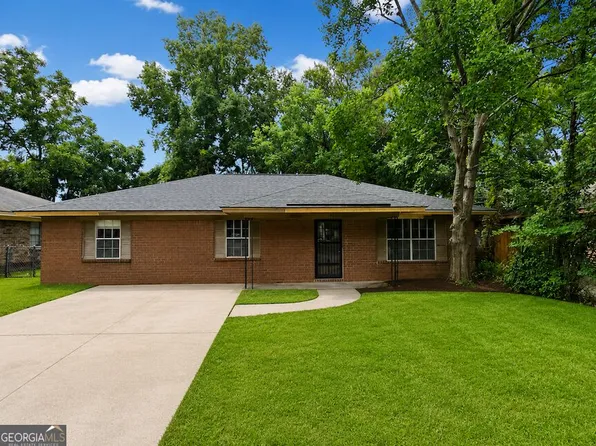 1903 Cimarron St, Savannah, GA 31405