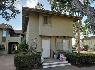 9522 Pettswood Dr #3, Huntington Beach, CA 92646