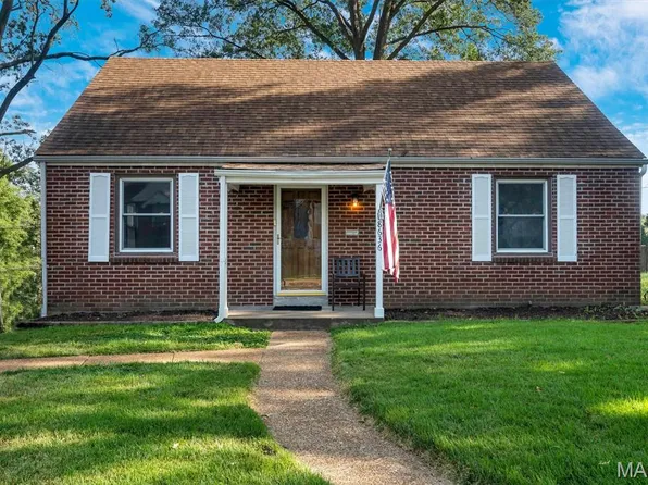 8636 Belhaven Dr, Saint Louis, MO 63114