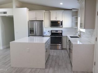 7532 E Hackamore St, Mesa, AZ 85207