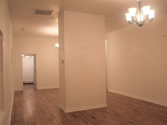 Option of 2 living rooms