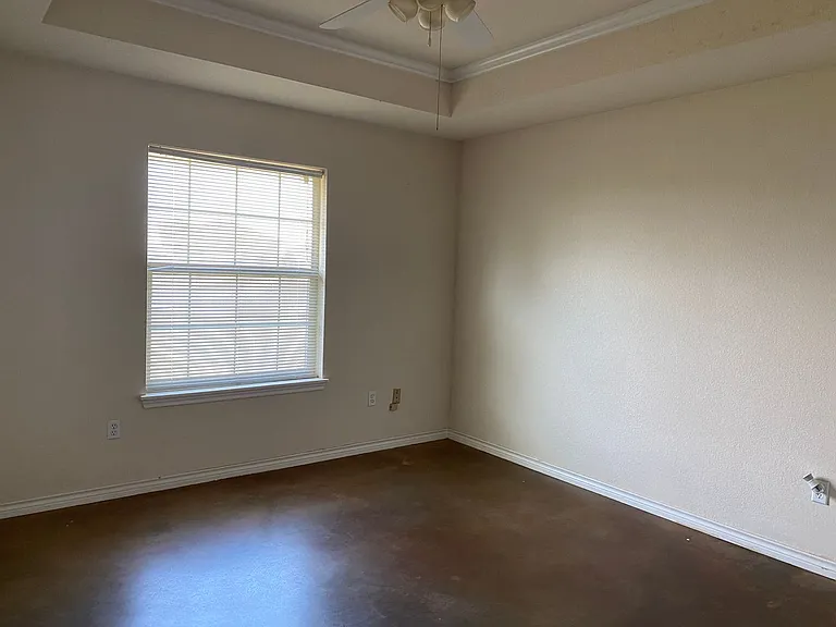 2451 Patriot Commons Rd — Photo 16
