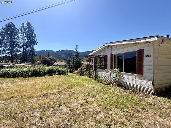 4th image of 76582 Davis Rd