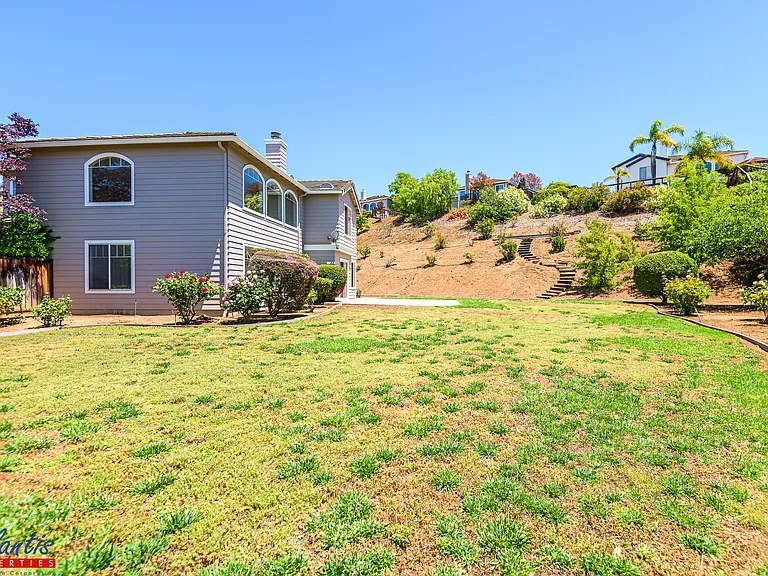 6325 Windrow Ct — Photo 17