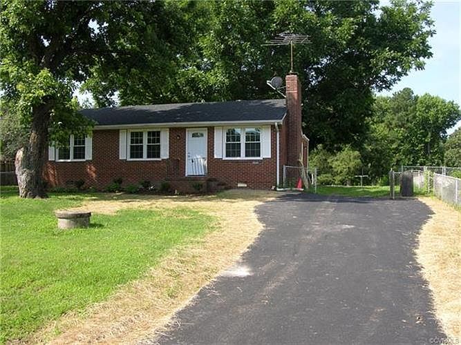 1st image of 4206 Henshaw Dr