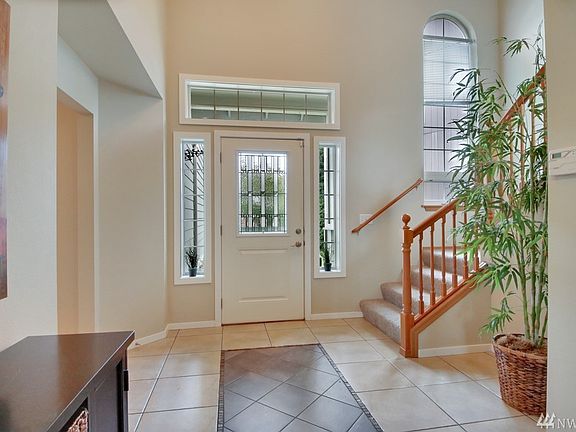 4th image of 6204 23rd St NE