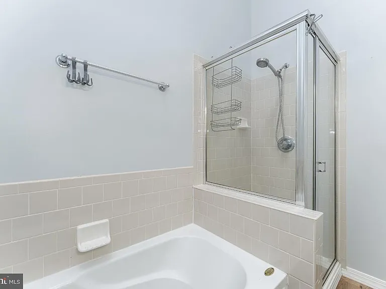 2383 Laconia Ct — Photo 25