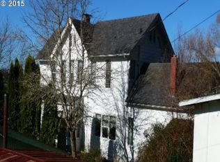 537 Front St, Gardiner, OR 97441
