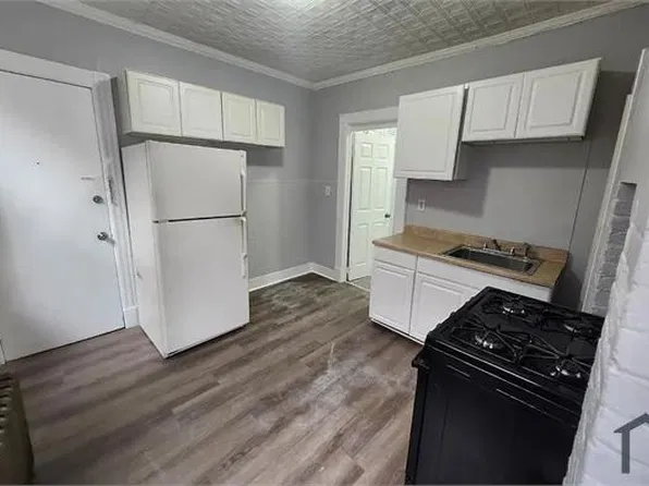 165 Pearl St, Paterson, NJ