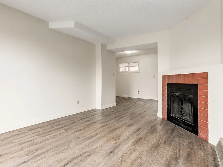 550 Rundlehorn Cir NE — Photo 7