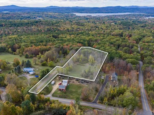 15 Swain Road, Gilford, NH 03249