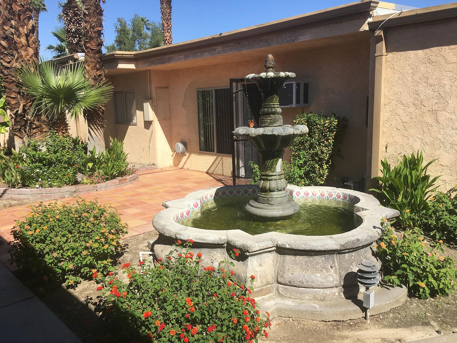 509 S Highland Dr APT 14, Palm Springs, CA 92264 | Zillow