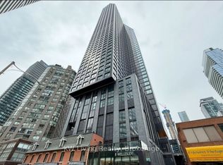 8 Wellesley St W #4912, Toronto, ON M4Y 1E7