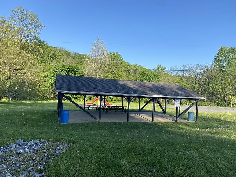 1084 Cedar St Laurys Station, PA, 18059 Apartments for Rent Zillow