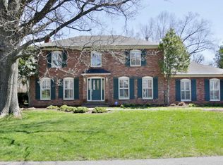 313 Brentford Ct, Douglass Hills, KY