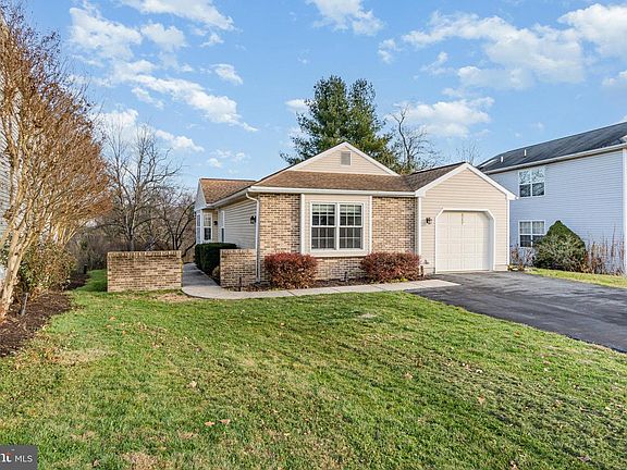 2nd image of 6257 S Highlands Cir