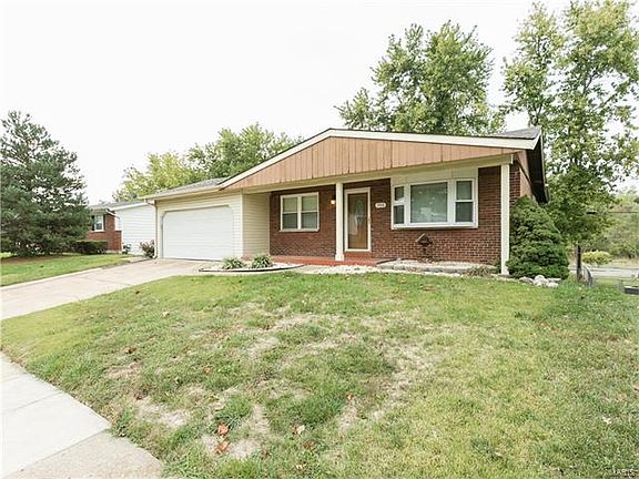 2nd image of 3908 Via Miralesta Dr