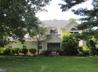 1 Garton Ct, Sewell, NJ 08080