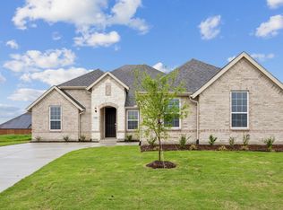 721 Carriage Hill Rd, Midlothian, TX 76065