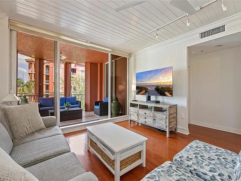 410 Bayfront Pl #2301 — Photo 3