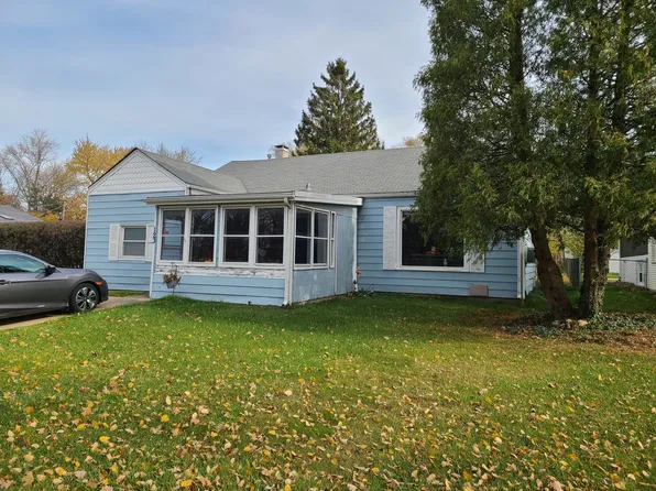123 N Wood Dale Rd, Wood Dale, IL 60191