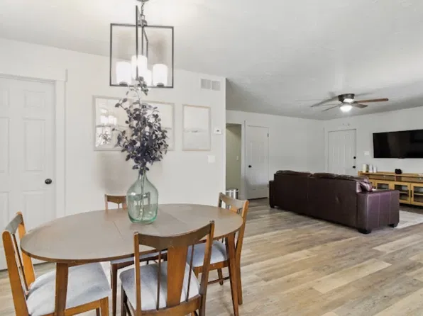Oxford Apartments, 435 W Main St #1D, Rexburg, ID 83440