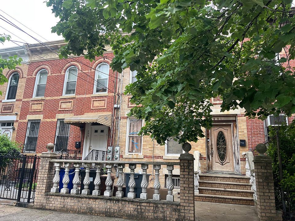 1st image of 501 Vermont St