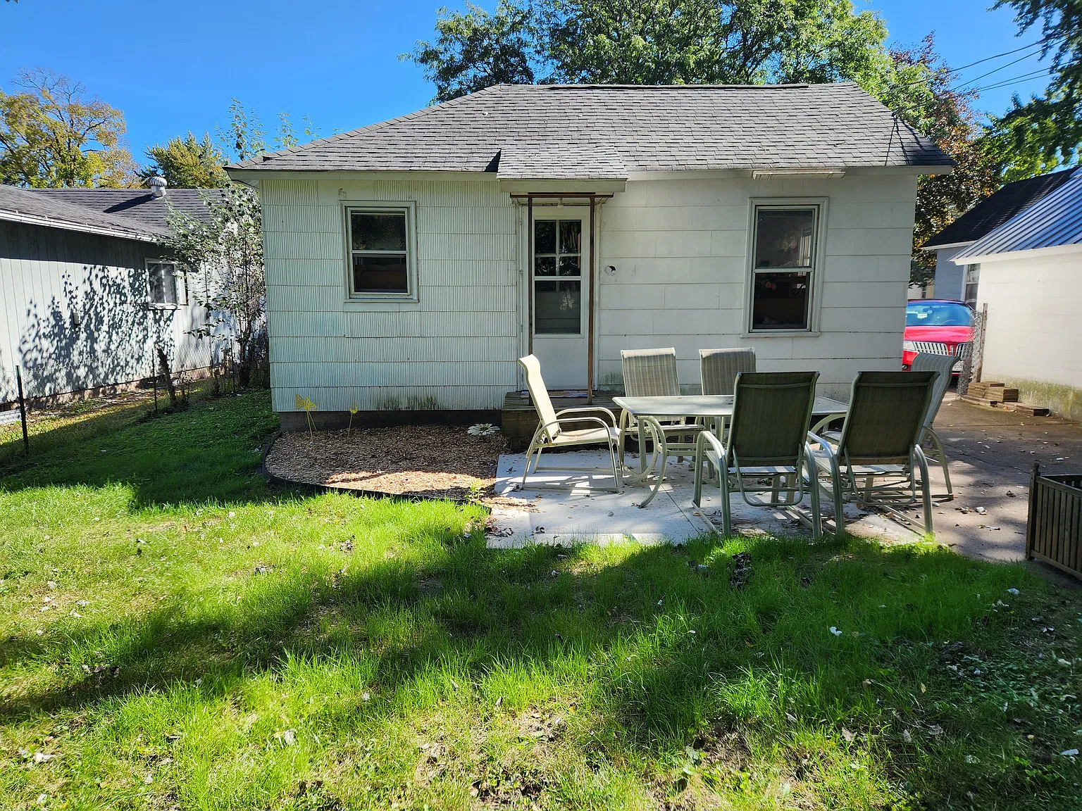 4 bed, 1430 sqft, $425 — Photo 3