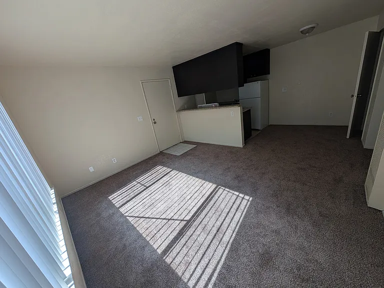 6724 Plymouth Rd #93 — Photo 3