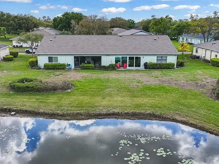 1415 Langley Dr — Photo 5