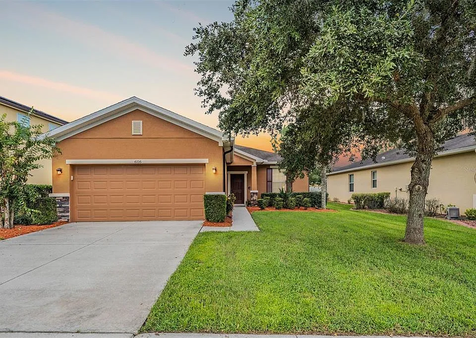 6116 Champions Gate Blvd