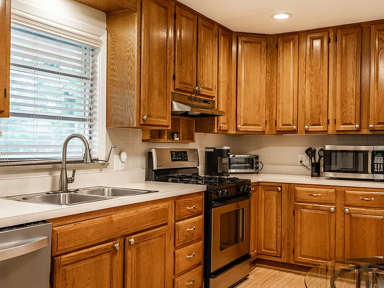 8071 Allisonville Rd — Photo 13