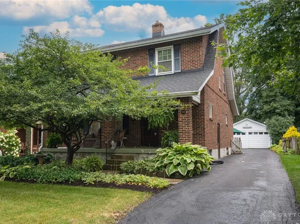 310 Orchard Dr, Oakwood, OH 45419