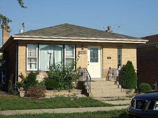 1st image of 12731 S Division St