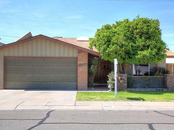 4th image of 2522 N 87th Way
