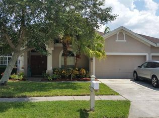 28706 Falling Leaves Way, Wesley Chapel, FL 33543