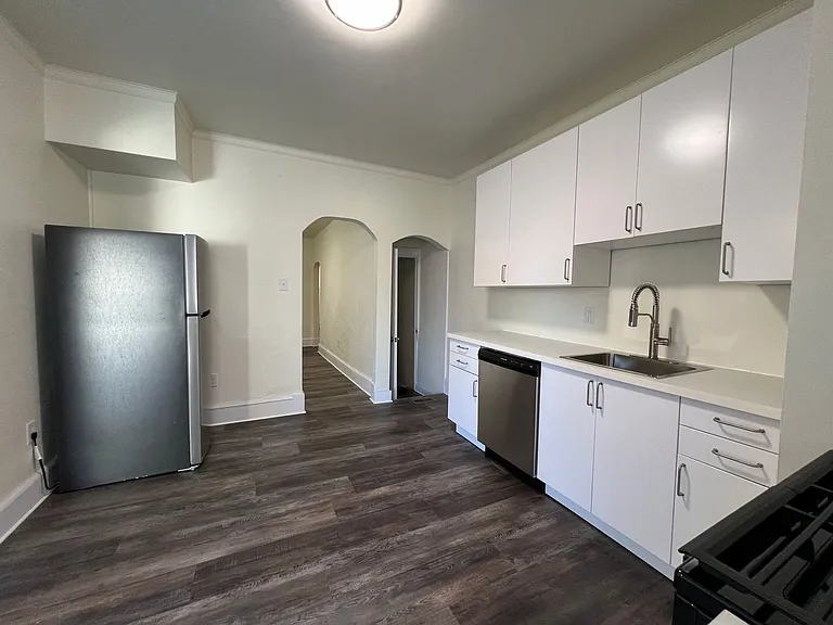 119 Bausman St — Photo 10