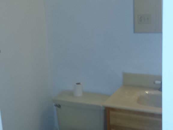 4th image of 2217 Morgan Ave