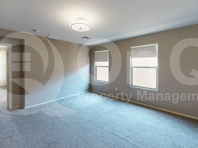 5940 N Umbra Ct — Photo 8