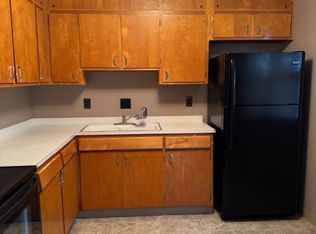 727 S 31st St #1, Lincoln, NE 68510