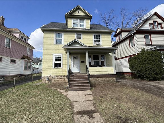 2nd image of 160 Sawyer St