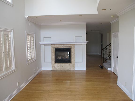 5th image of 1704 Pine Ave