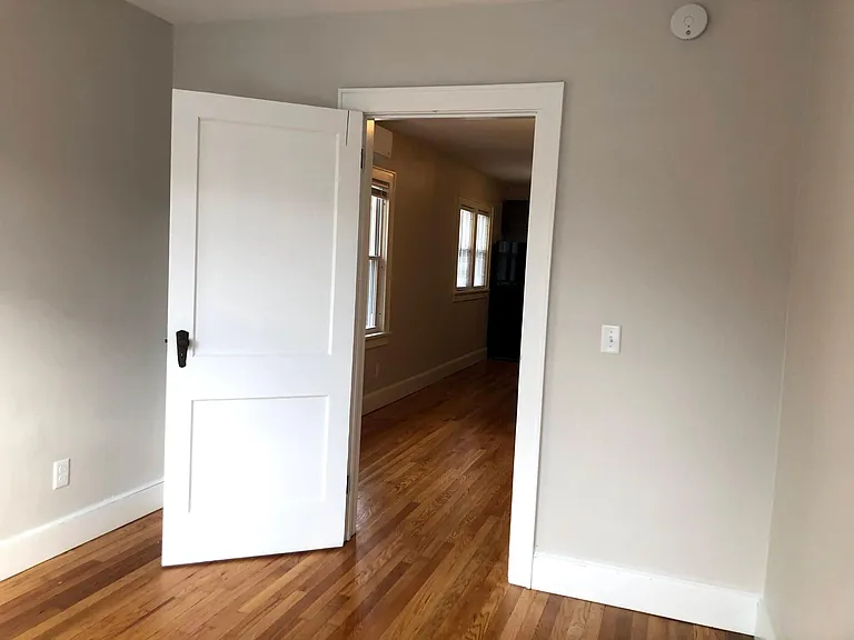 132 N Broad St — Photo 13