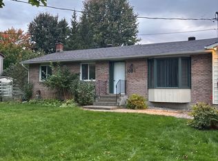 1084 Eadie Rd, Russell, ON K4R 1C3